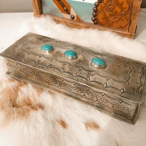 Turquoise stone native jewelry box